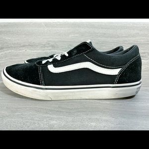 Vans Classic Black/White Shoes Sz. 7Y